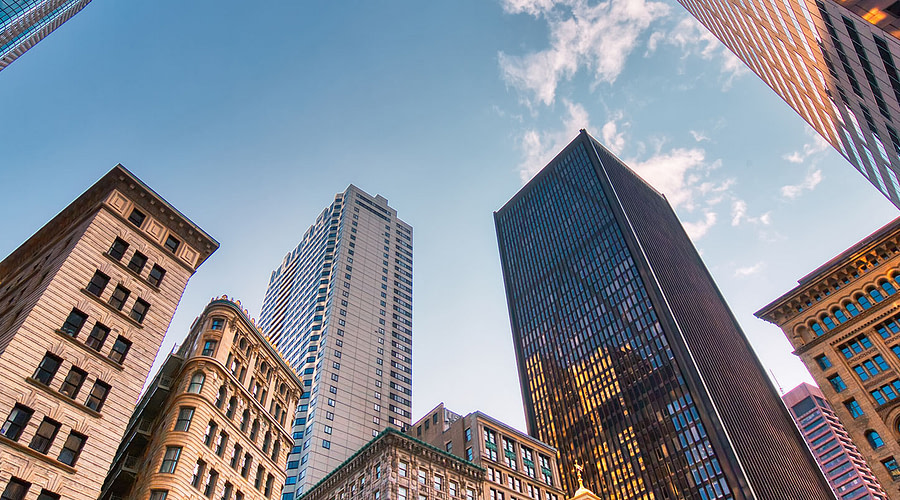 customer experience in financial services banner